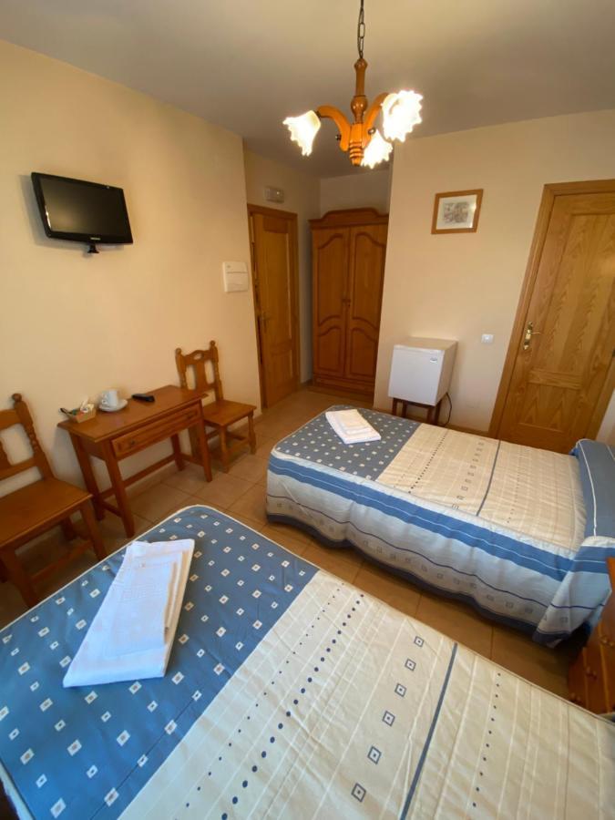 Hostal Jose Mari Ciudad-Rodrigo Dış mekan fotoğraf